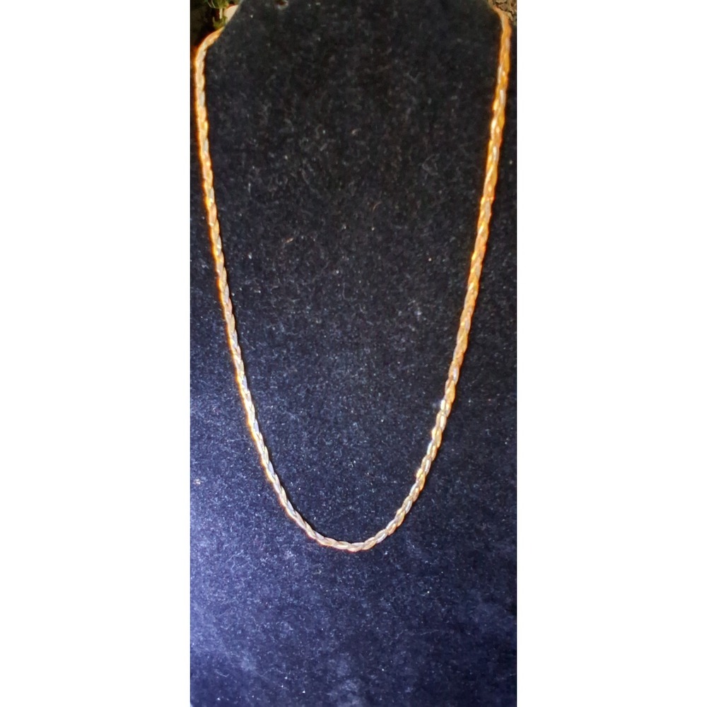 14K Italy Tri Gold Herringbone 18' Chain Necklace